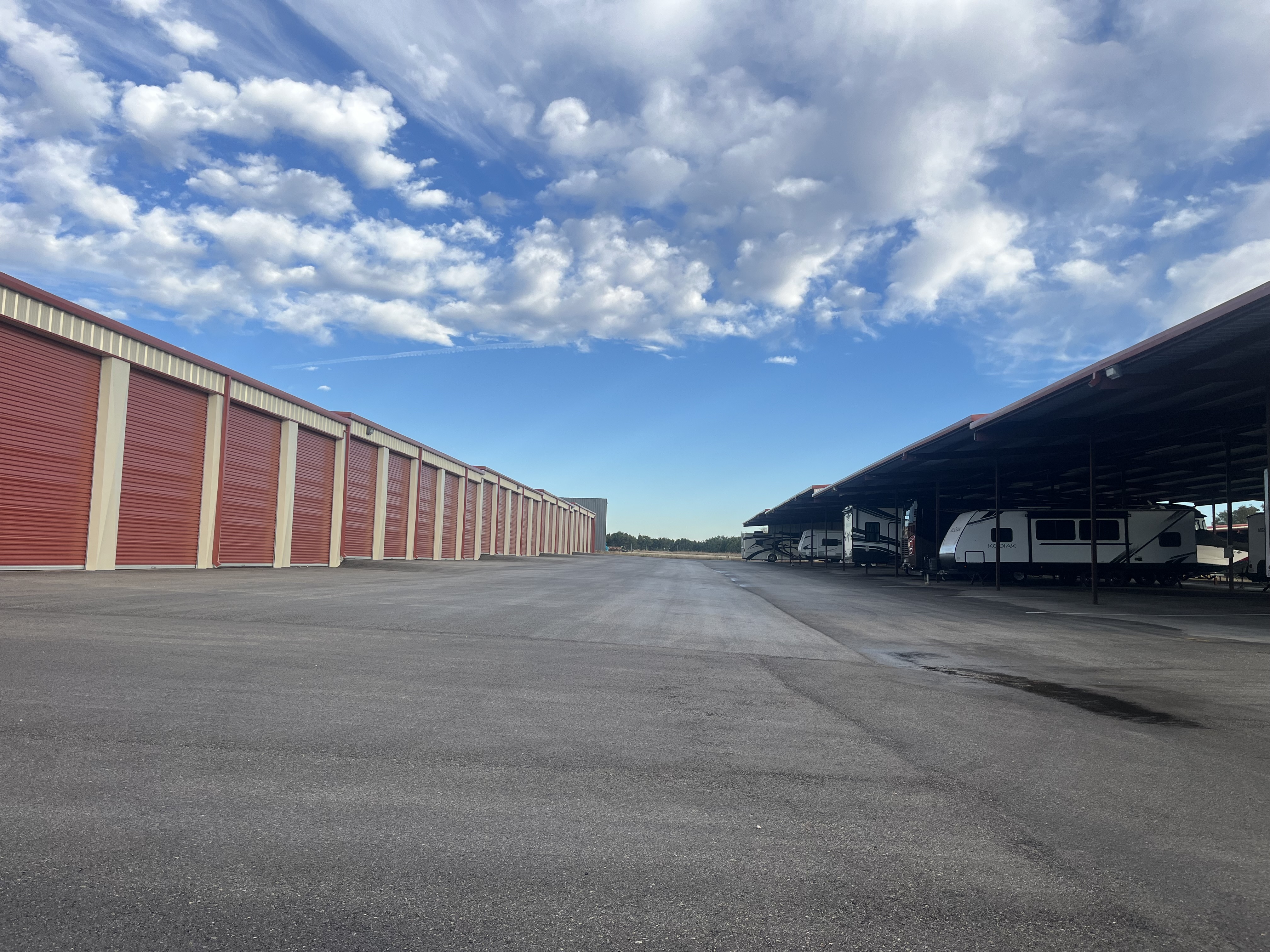 Downsizing in Burnet, TX: How to Safely Store RV, boat, and vehicles during property transition